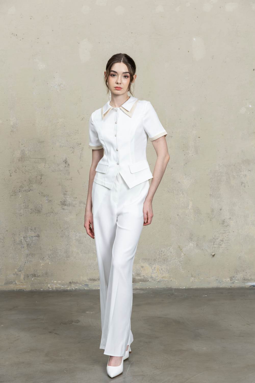 Áo kiểu cổ phối viền - Ảnh 5